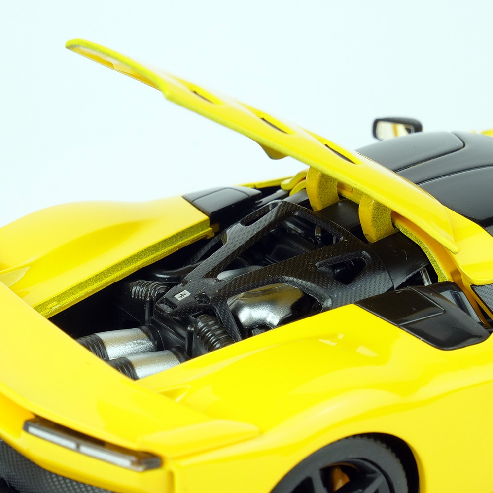 Bburago 1/64スケール フェラーリ F80 イエロー 18-26034Y