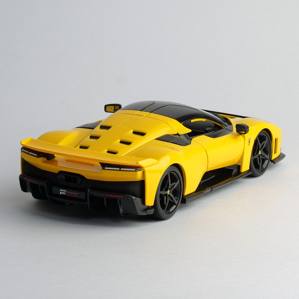 Bburago 1/64スケール フェラーリ F80 イエロー 18-26034Y