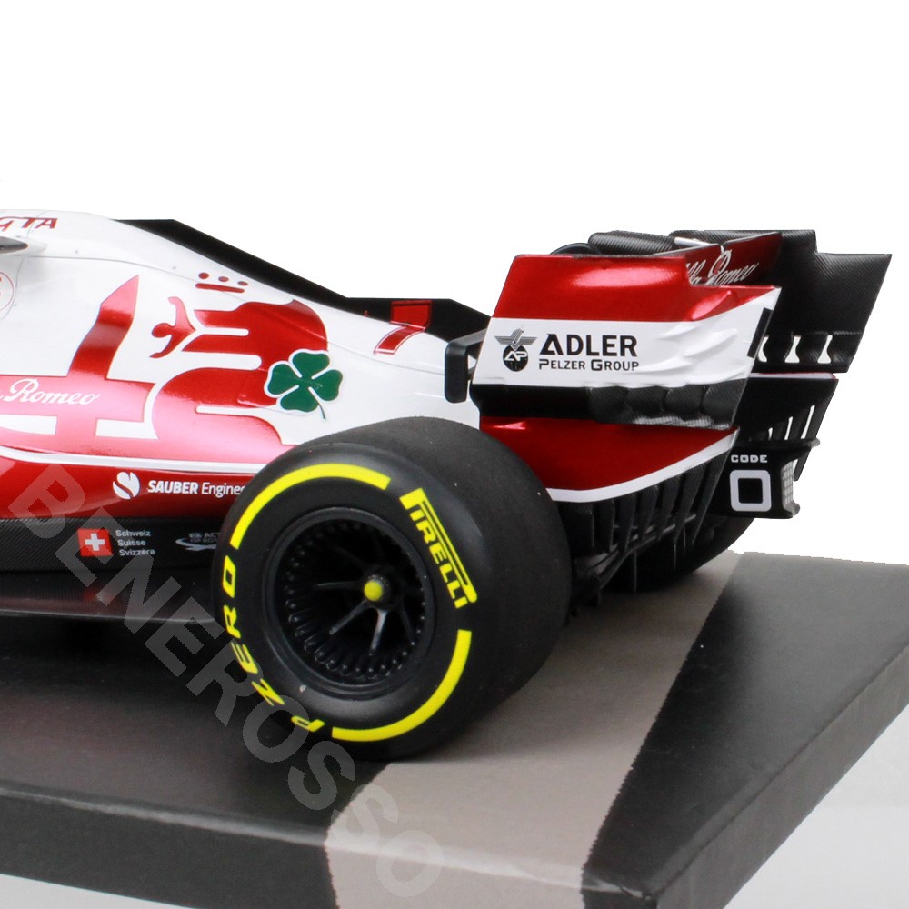 アウトレット】MINICHAMPS 1/18スケール アルファロメオ