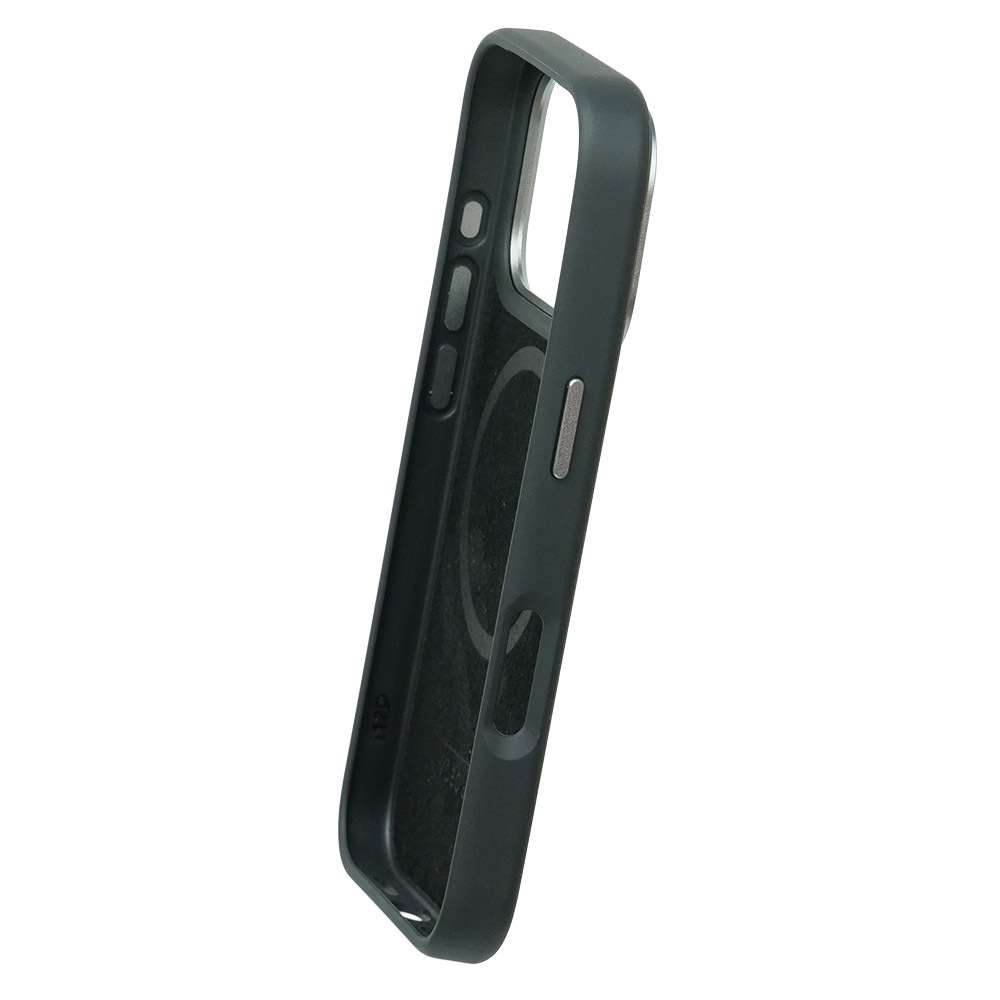 アウディ iPhone 17Pro アルカンターラ & レザー バックカバー ブラック/レッド マグセーフ対応 AU-TPUPCMIP17P-R8/D3-RD