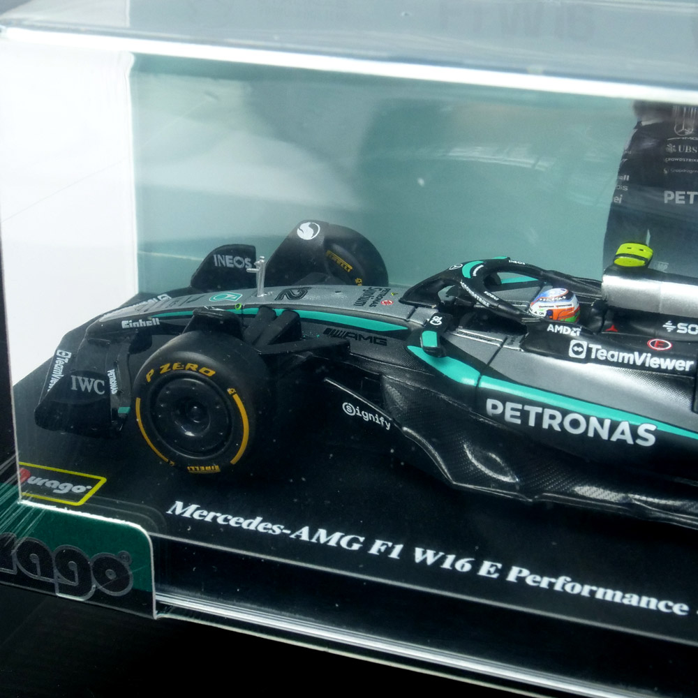 Bburago 1/43スケール メルセデス AMG ペトロナス F1チーム W16 E