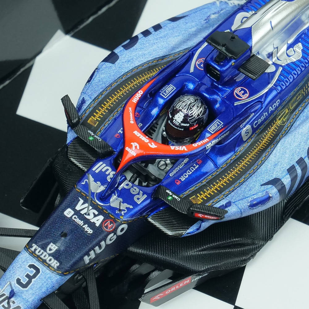 MINICHAMPS 1/43スケール ビザ キャッシュ RB F1 Team VCARB 01D
