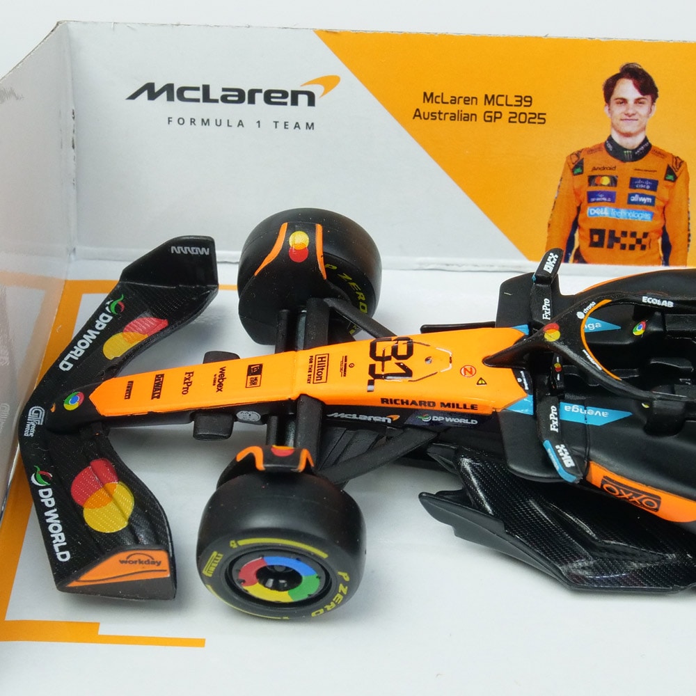 Bburago 1/43スケール マクラーレン F1チーム MCL39 O.ピアストリ