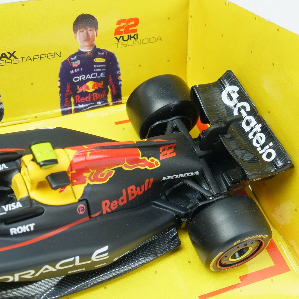 Bburago 1/43スケール オラクル レッドブル レーシング ホンダ RB21