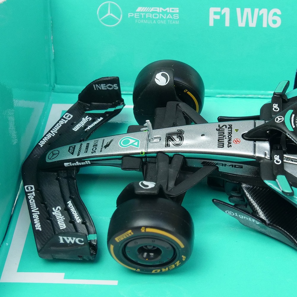 Bburago 1/43スケール メルセデス AMG ペトロナス F1チーム W16 E