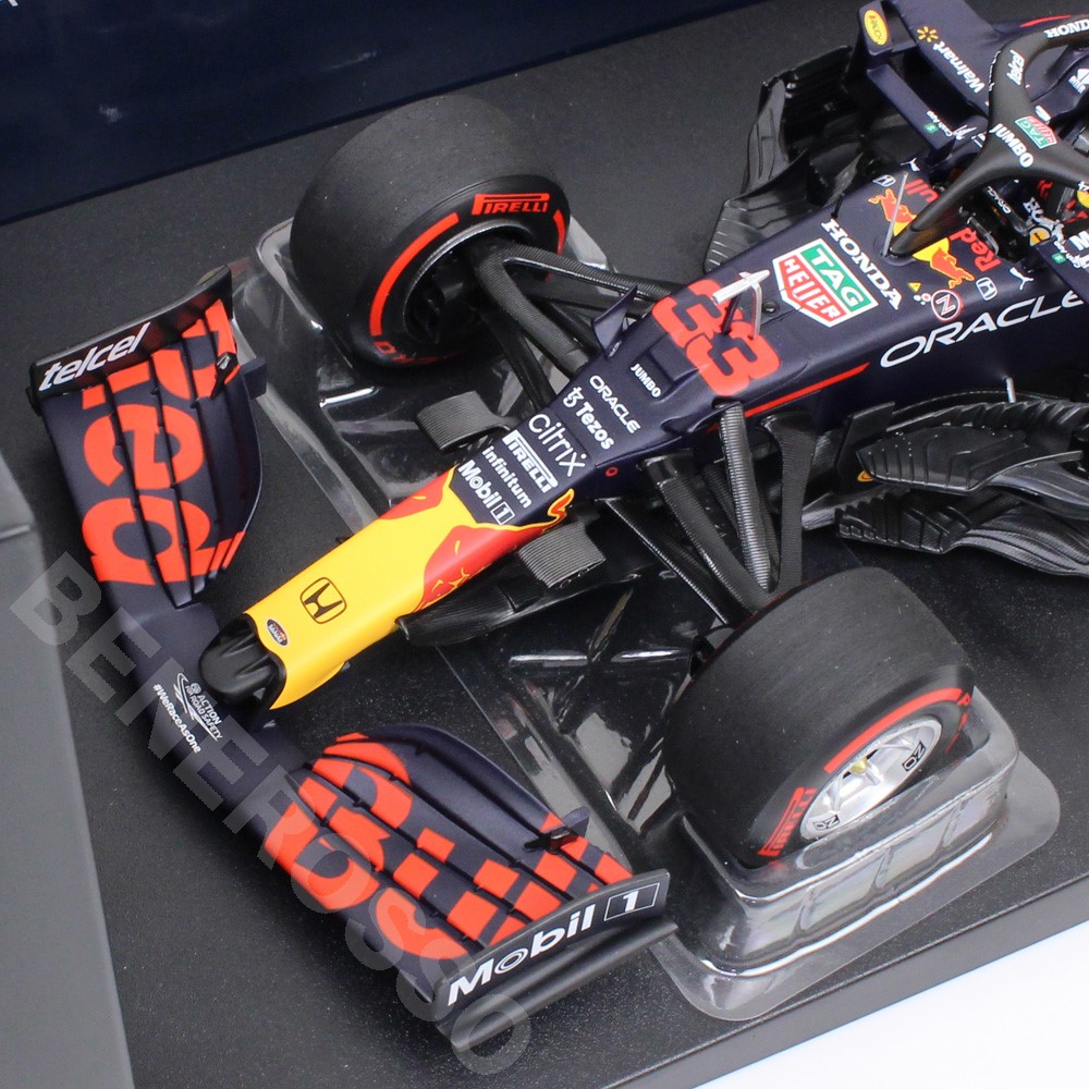 MINICHAMPS 1/18スケール レッド ブル レーシング ホンダ RB16B M.フェルスタッペン オランダGP 2021 ウィナー 110211433