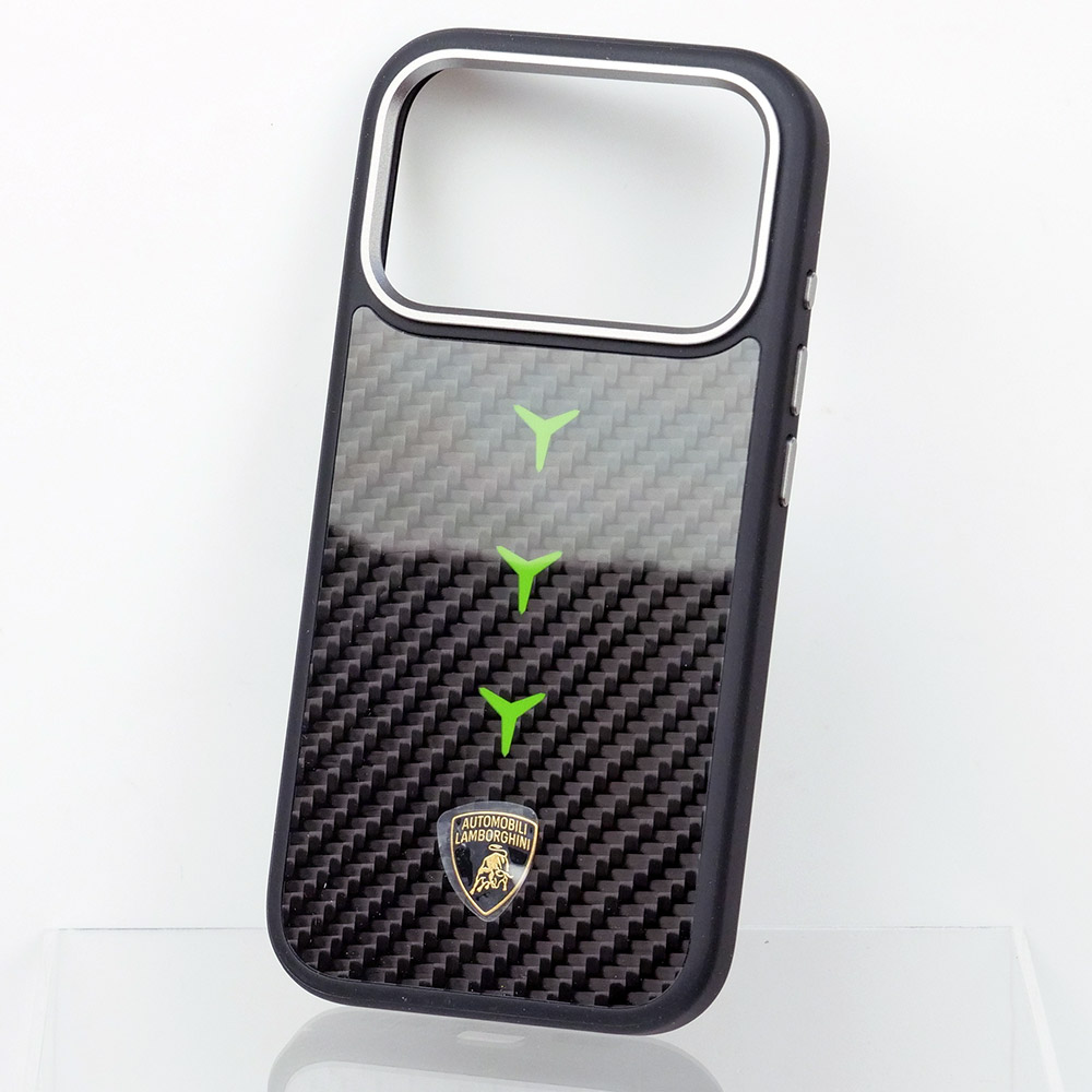 ランボルギーニ iPhone 17Pro リアルカーボン バックカバー レヴエルト D4 グリーンマグセーフ対応 LB-TPUPCMIP17P-RE/D4-GN