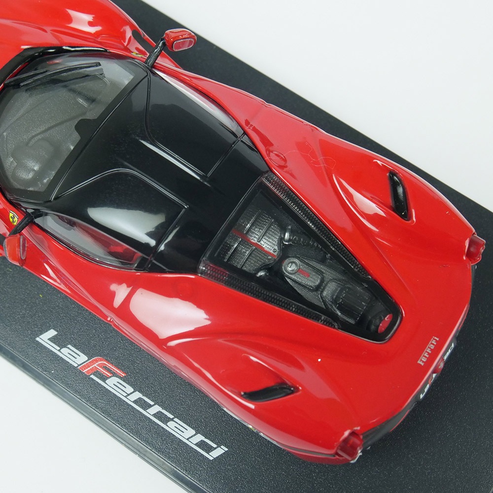 BBURAGO 1/43スケール ラ・フェラーリ レッド 18-36902R1