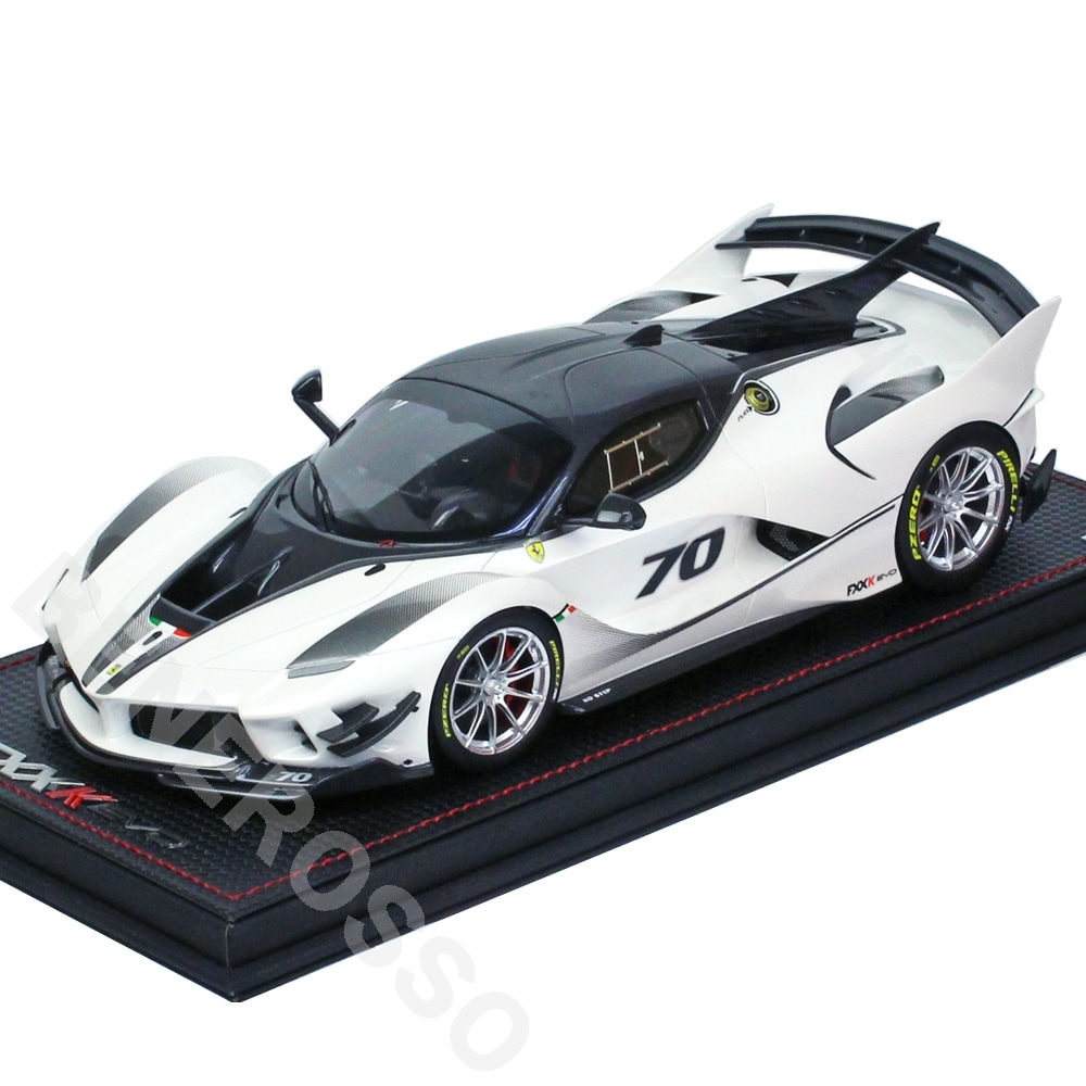 MRコレクション 1/18スケール フェラーリ FXX K EVO #70 Bianco Italia FE24A