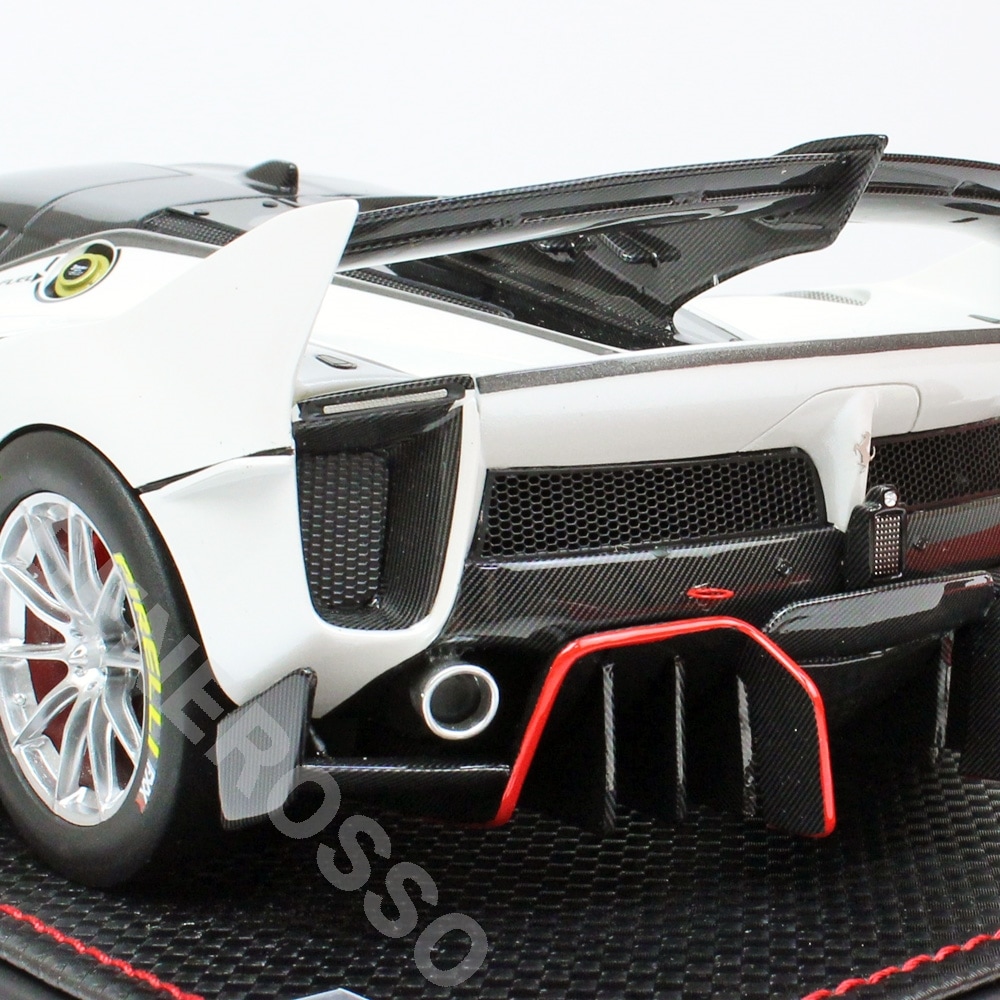 MRコレクション 1/18スケール フェラーリ FXX K EVO #70 Bianco Italia FE24A