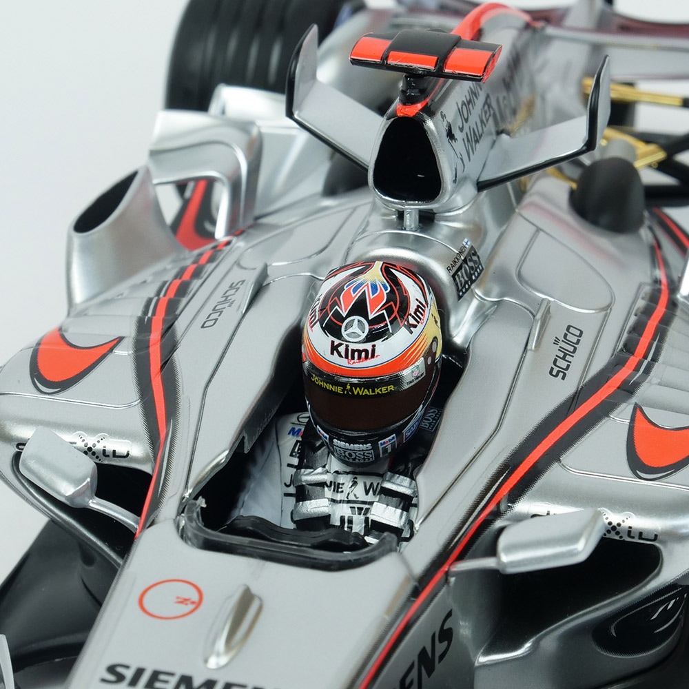 MINICHAMPS 1/18スケール マクラーレン メルセデス MP4/21 K