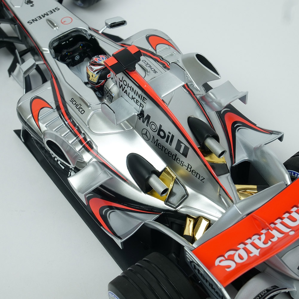 MINICHAMPS 1/18スケール マクラーレン メルセデス MP4/21 K