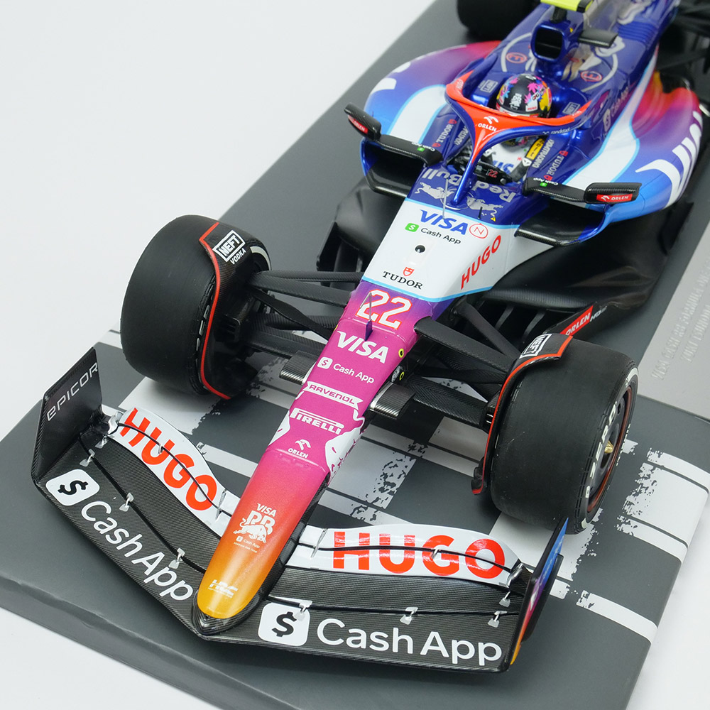 MINICHAMPS F1 1:18 ミニカー MINICHAMPS 1/18スケール ビザ キャッシュ RB F1チーム VCARB 01