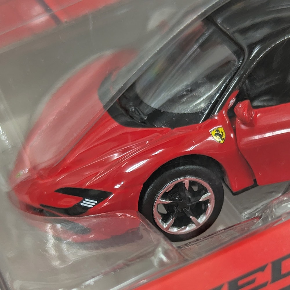 Maisto 1/64スケール SPEED ICONS フェラーリ SF90 ストラダーレ レッド MS15703R