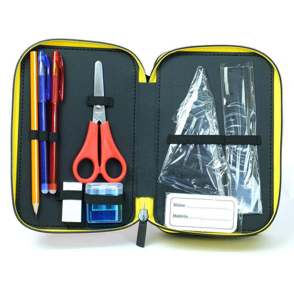 スクーデリア フェラーリ 3Zip イクウィップトケース (筆記具セット) レッド FP72001