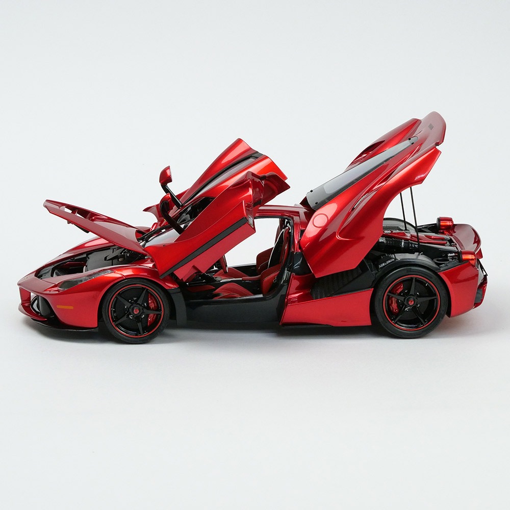 BBR MODELS 1/18スケール フェラーリ ラ フェラーリ レッドメタリック (ルイス･ハミルトン) PBBR1822H8