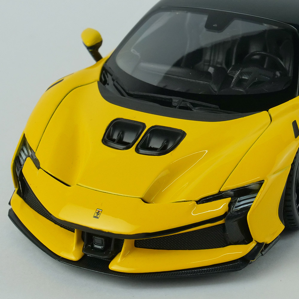 Bburago 1/24スケールフェラーリ SF90 XX ストラダーレ イエロー 18