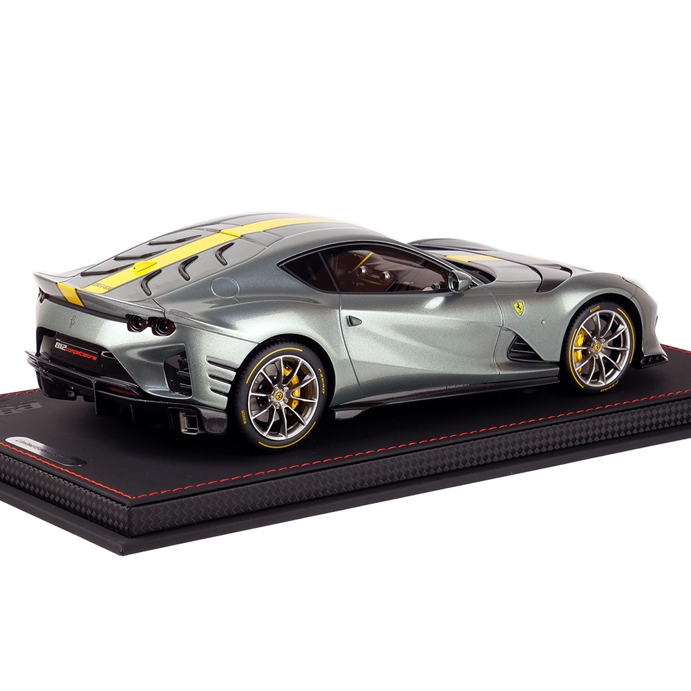 BBR MODELS 1/18スケール フェラーリ 812 コンペティツォーネ