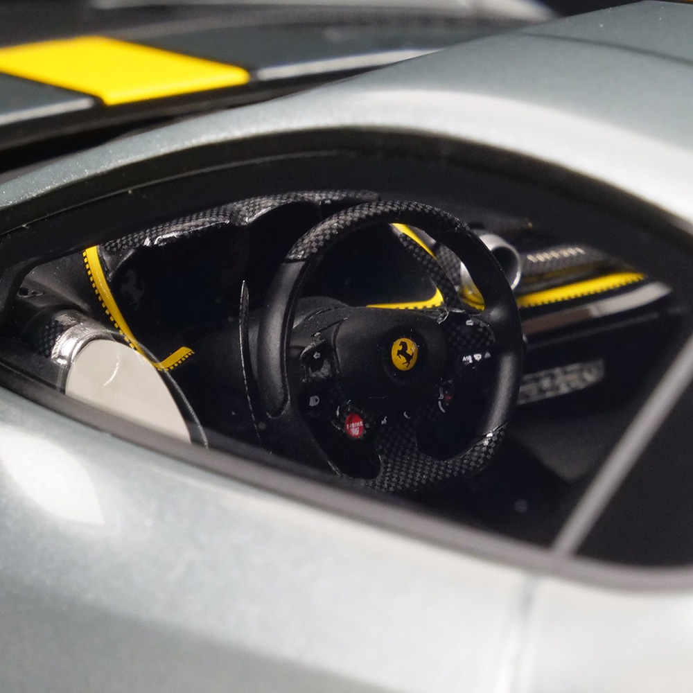 BBR MODELS 1/18スケール フェラーリ 812 コンペティツォーネ 2021