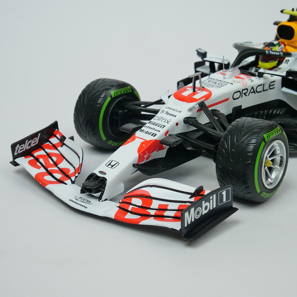 MINICHAMPS 1/18スケール レッドブル レーシング ホンダ RB16B S