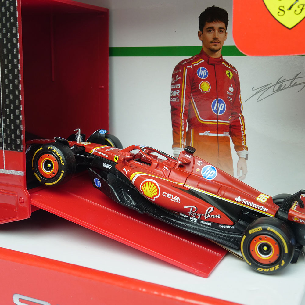 Bburago 1/43 イベコ S-Way 570 キャブ & トレーラー/SF-24 ＃16 C