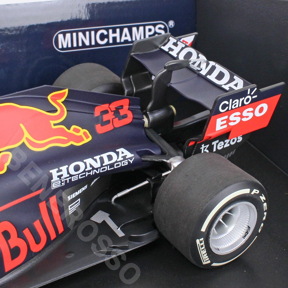 MINICHAMPS 1/18スケール レッドブル レーシング ホンダ RB16B M.フェルスタッペン フランスGP 2021 ウィナー 110210833