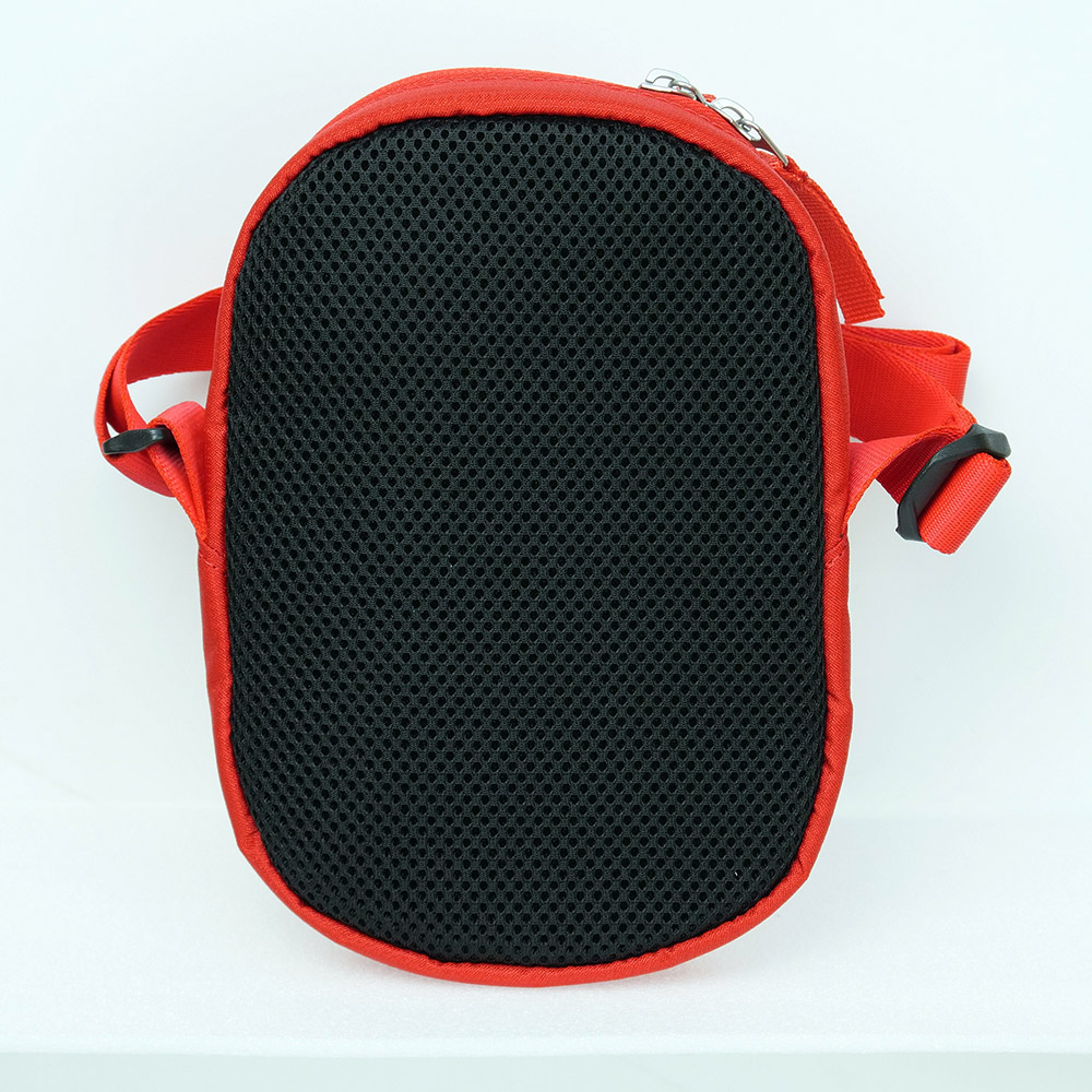 PUMA スクーデリア フェラーリ SF レース ポータブルバッグ 2025