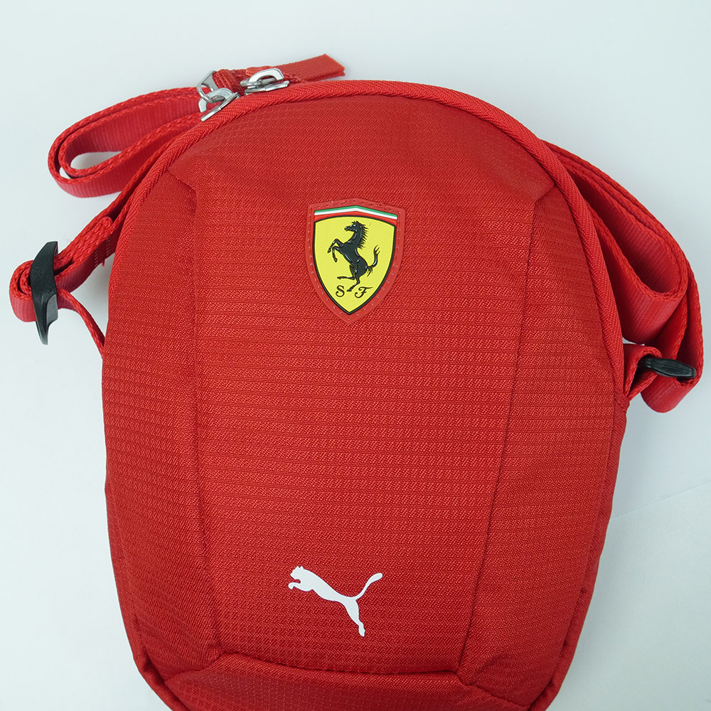 PUMA スクーデリア フェラーリ SF レース ポータブルバッグ 2025