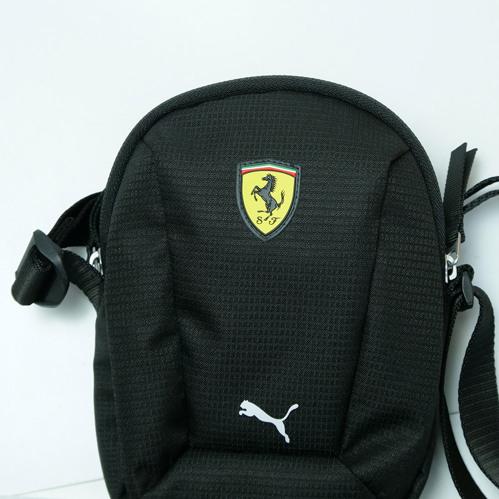 PUMA スクーデリア フェラーリ SF レース ポータブルバッグ 2025