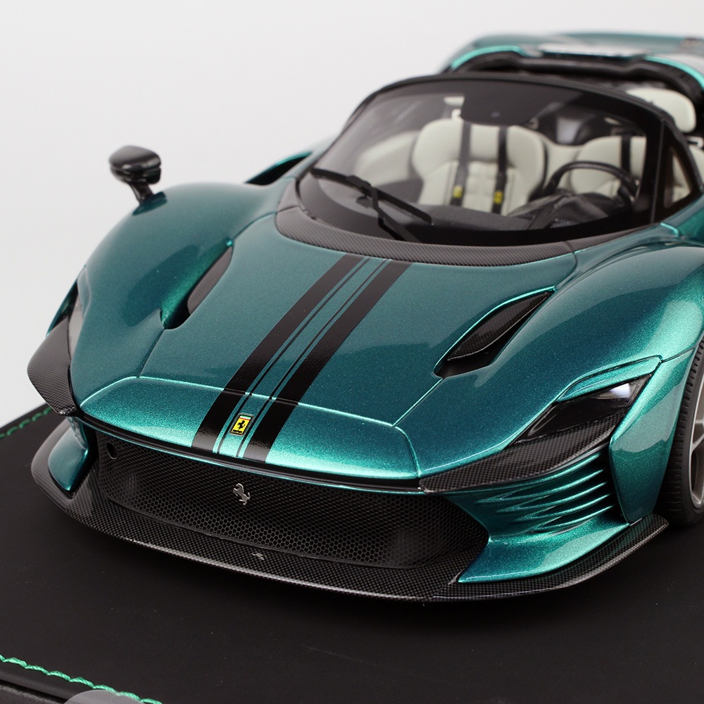 BBR MODELS 1/18スケール フェラーリ デイトナ SP3 イーコナシリーズ Green Jewel P18214TMI