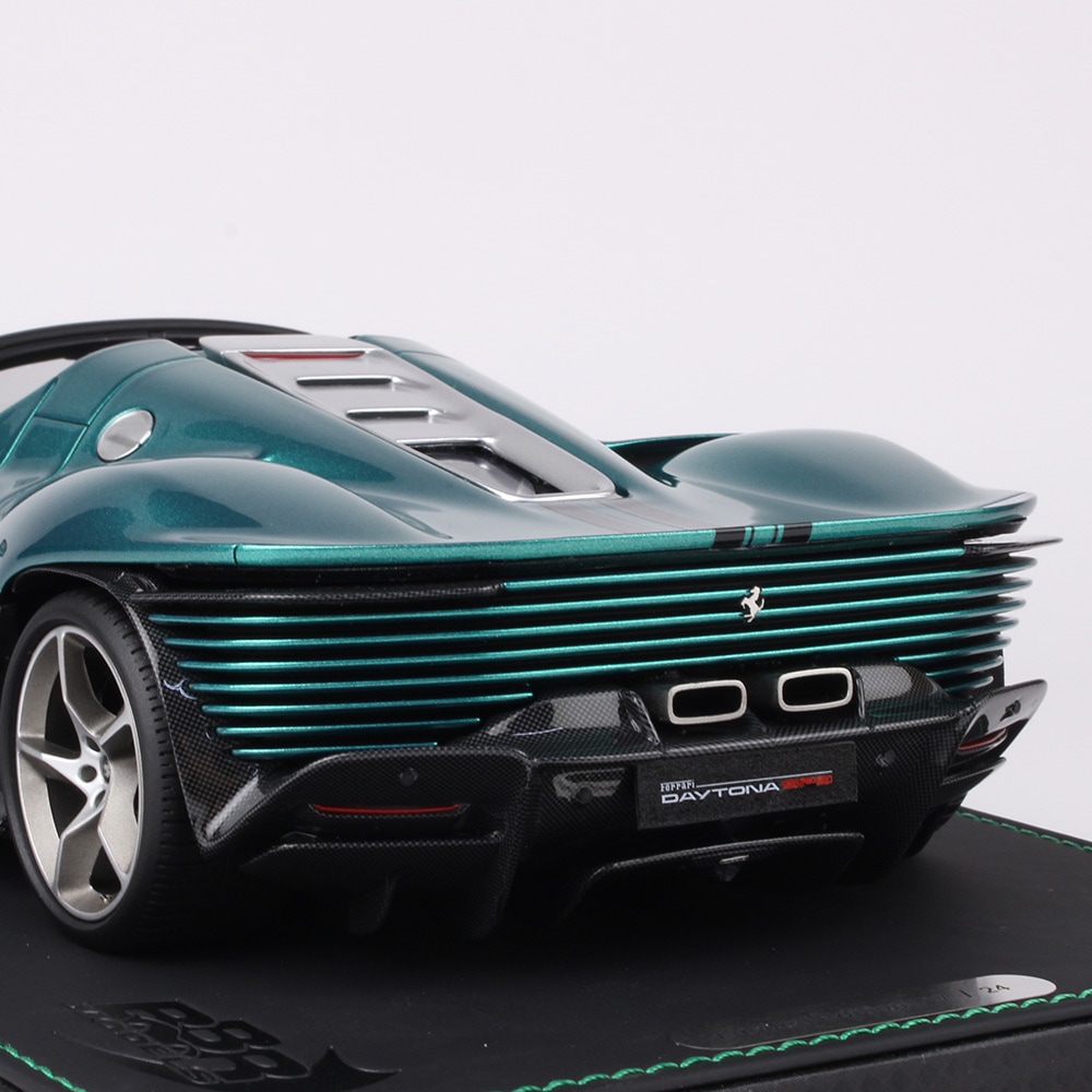 BBR MODELS 1/18スケール フェラーリ デイトナ SP3 イーコナシリーズ Green Jewel P18214TMI