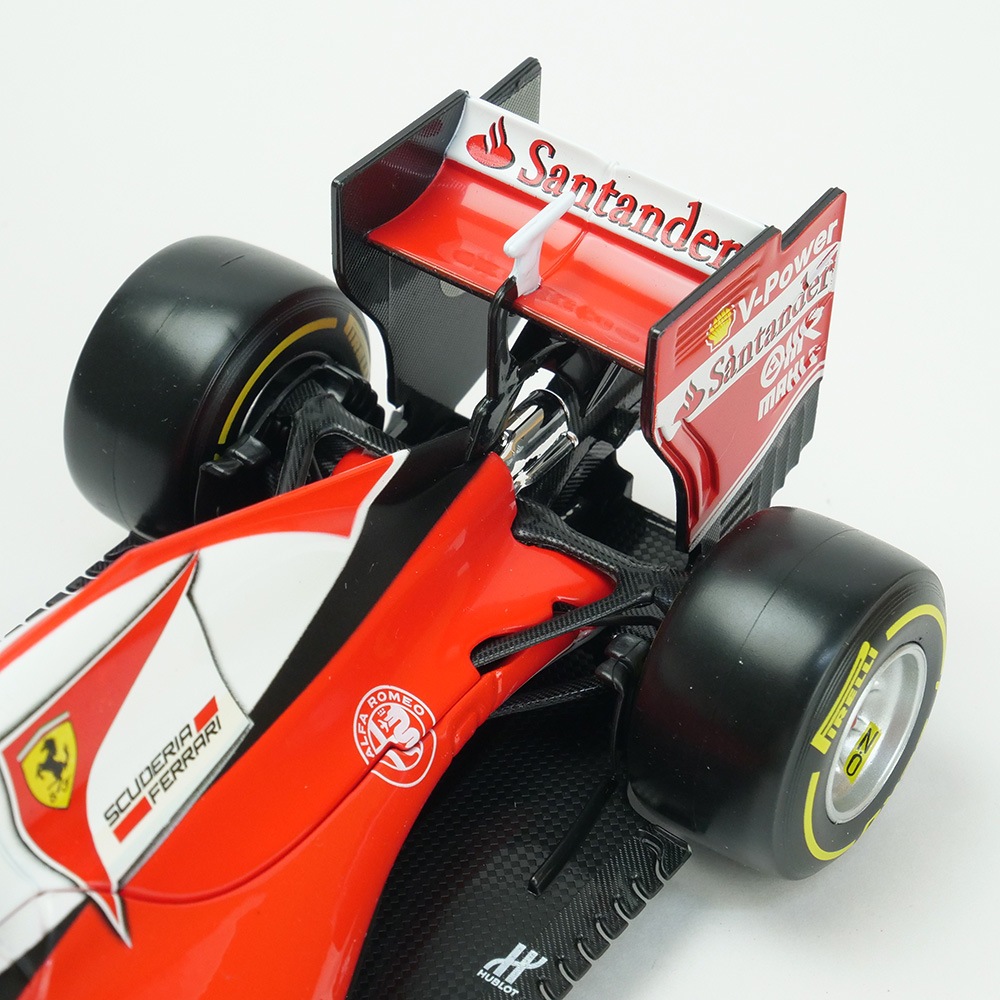 Bburago 1/18スケール フェラーリ SF16-H S.ベッテル 2016年モデル BRG-18-16802SV