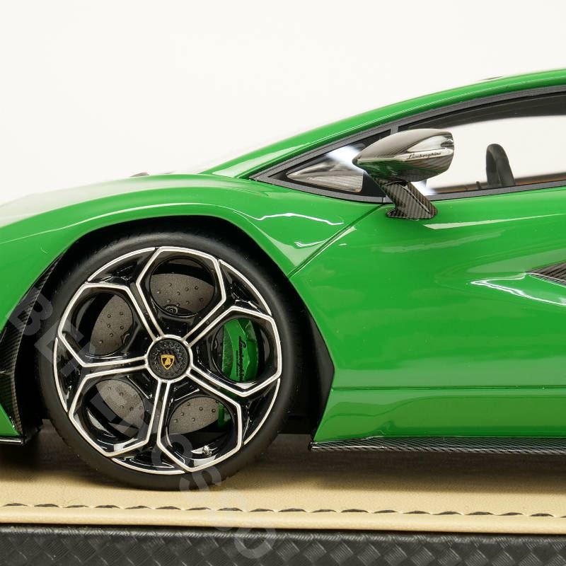 MRコレクション 1/18スケール ランボルギーニ カウンタック LPI800-4 Verde Medio LAMBO052D
