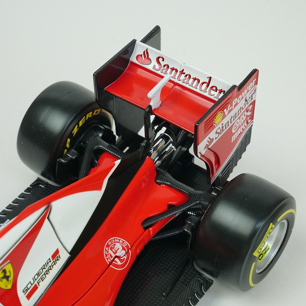 Bburago 1/18スケール フェラーリ SF16-H K.ライコネン 2016年モデル BRG-18-16802KR