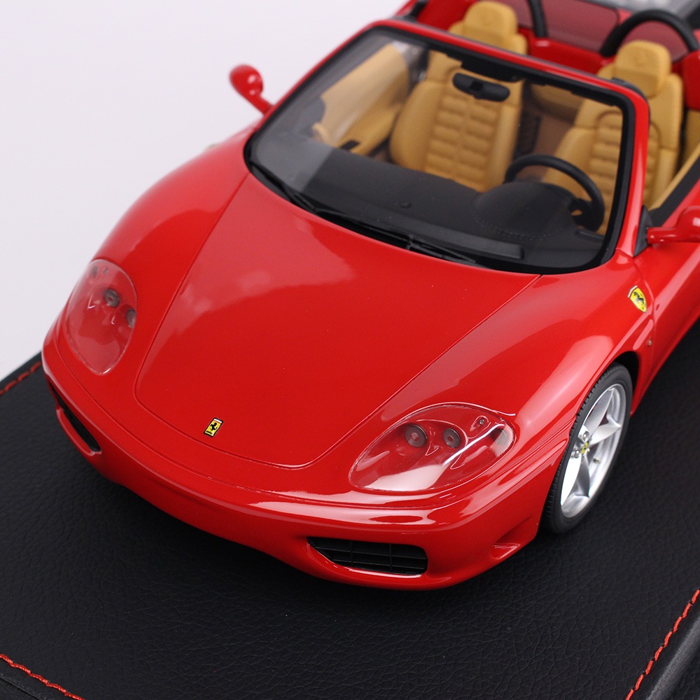 BBR MODELS 1/18スケール フェラーリ 360 モデナ スパイダー オートマティックギア ロッソコルサ - ベージュ （ケース付） P18232AV