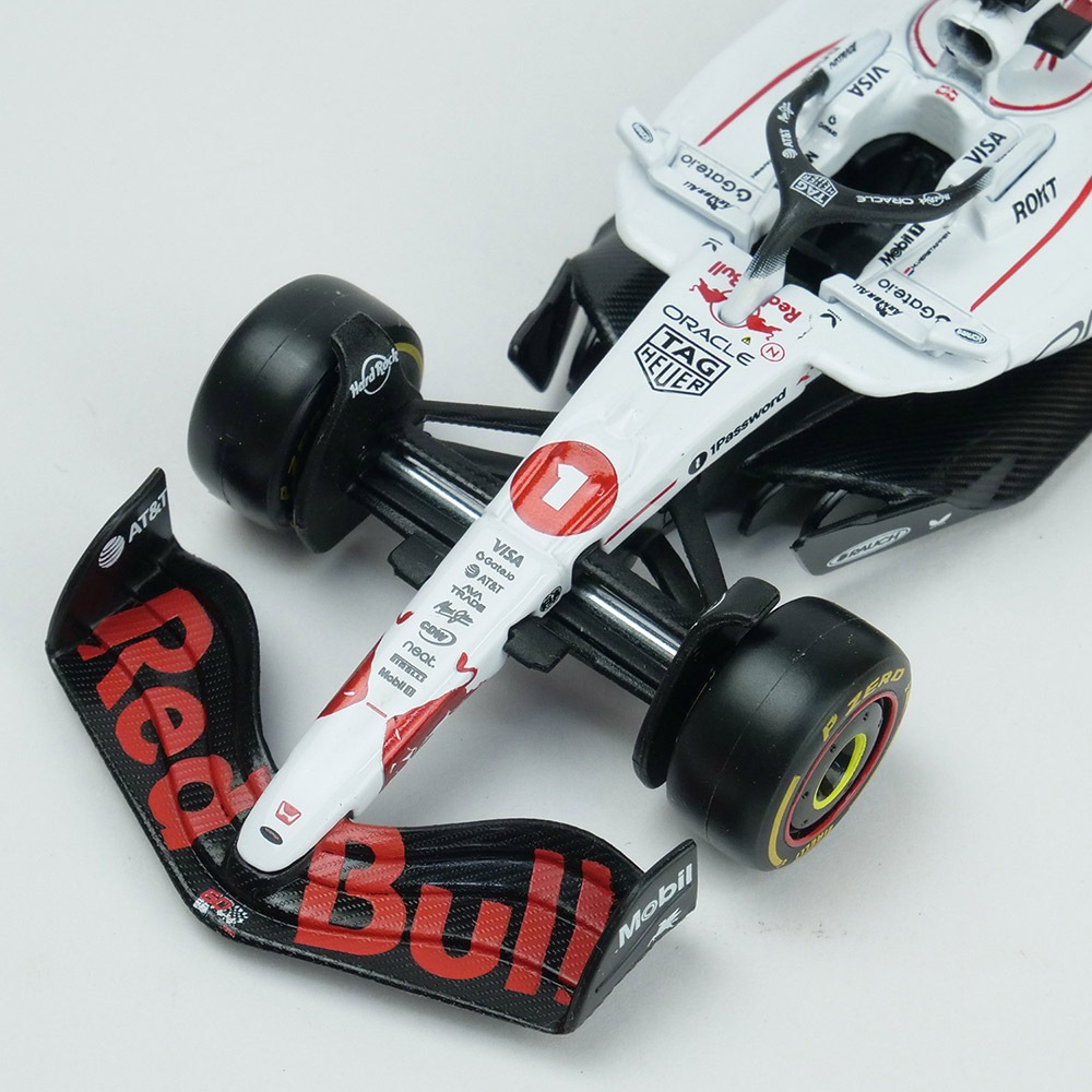 Bburago 1/43スケール オラクル レッドブル レーシング ホンダ RB21 M.フェルスタッペン 2025年 日本GP ホワイト BR-18-38233MVJP