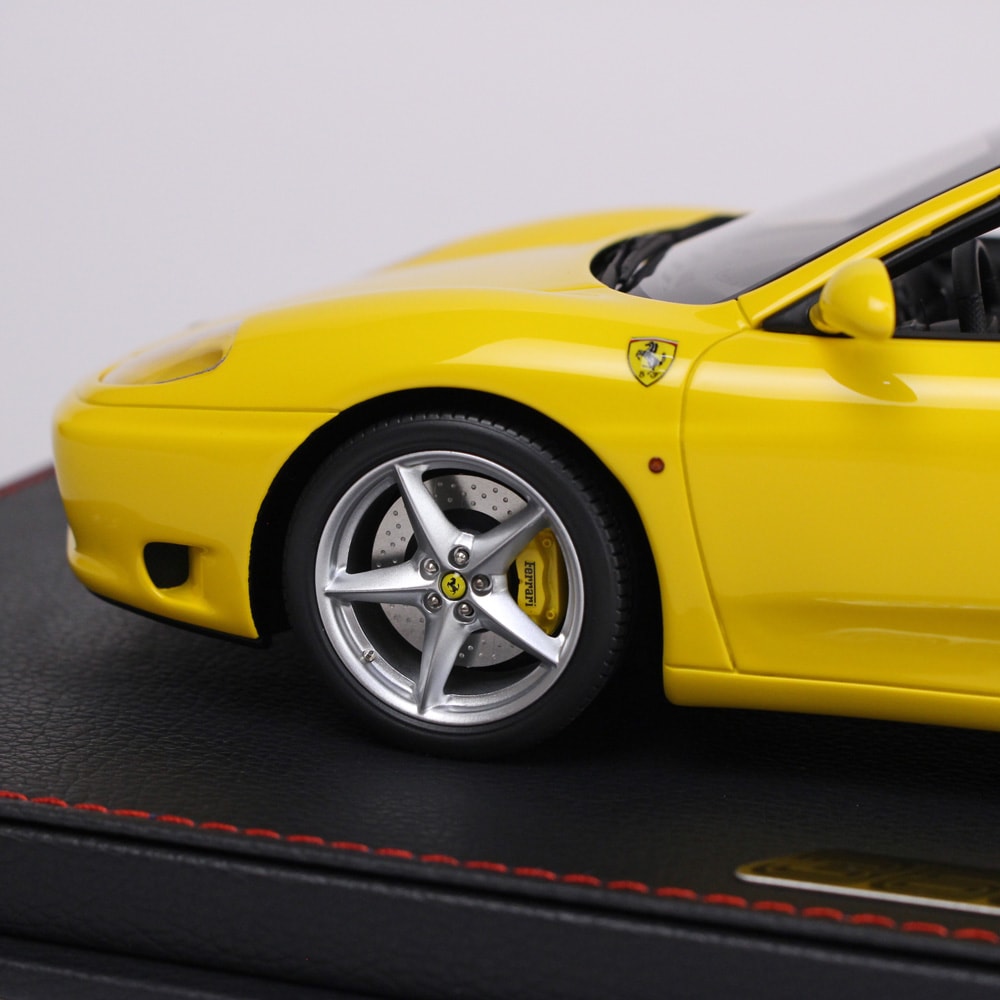 BBR MODELS 1/18スケール フェラーリ 360 モデナ スパイダー オートマティックギア ジアッロ モデナ - ブラック （ケース付） P18232BV