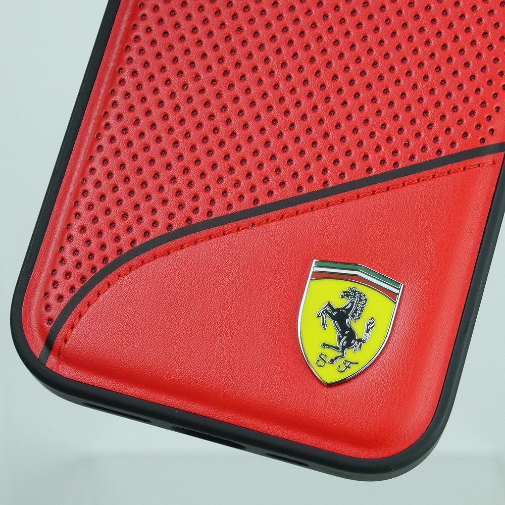 フェラーリ iPhone 15Pro PUレザー バックカバー SLANTED LINE レッド FEHCP15LPWAR