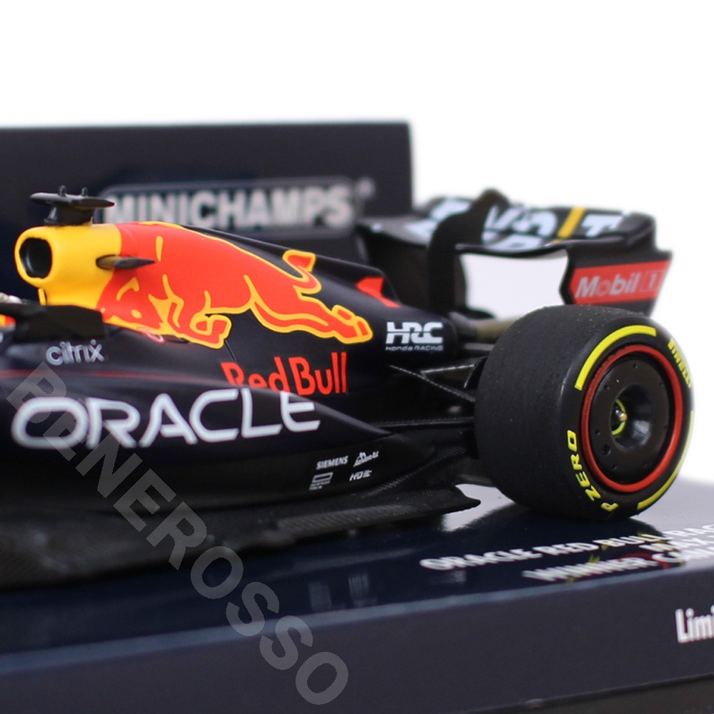 MINICHAMPS 1/43スケール オラクル レッドブル レーシング RB18 M.フェルスタッペン カナダGP 2022 ウィナー 417220901