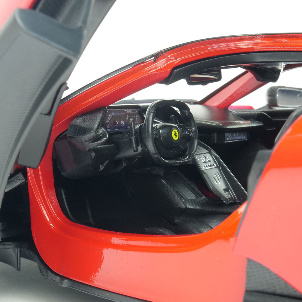 Bburago 1/18スケール フェラーリ F80 レッド 18-16022R | フェラーリ