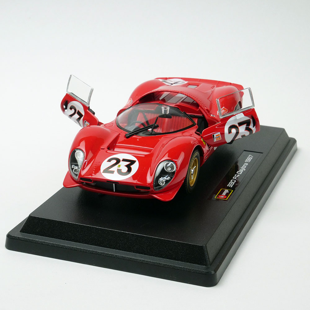 Bburago 1/24スケール フェラーリ 330 P4 デイトナ 1967 #23 レッド 18-26310