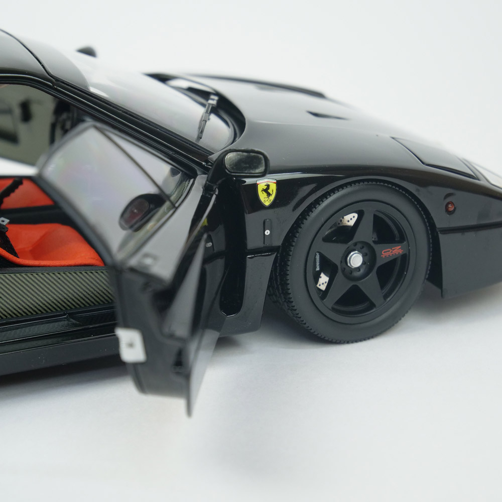 京商 1/18スケール フェラーリF40 ブラック KS08416BK