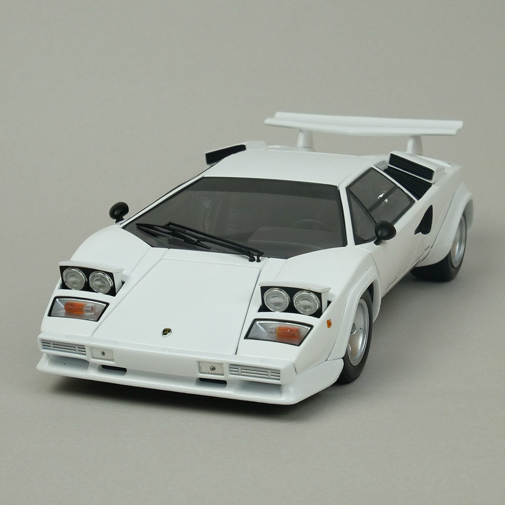 京商 1/18スケール ランボルギーニ カウンタック LP400S ホワイト KS08320WFL