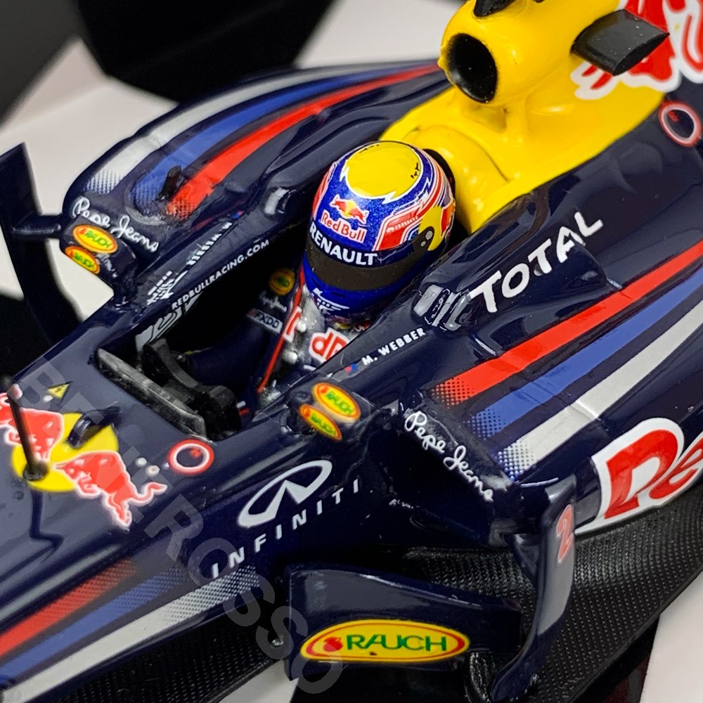 MINICHAMPS 1/43スケール レッドブル レーシング ルノー RB7 2011 M.ウェバー 410110002