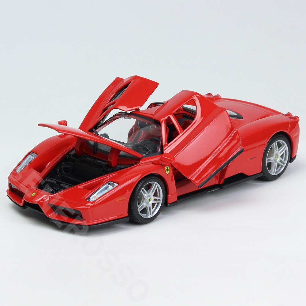 Bburago 1/24スケール フェラーリ エンツォ フェラーリ レッド 18-26006R2