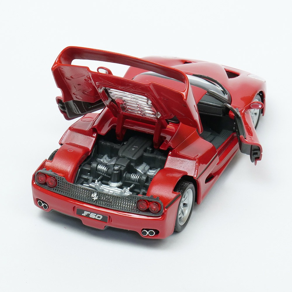 Bburago 1/24スケール フェラーリ F50 クローズド レッド 18-26010R1