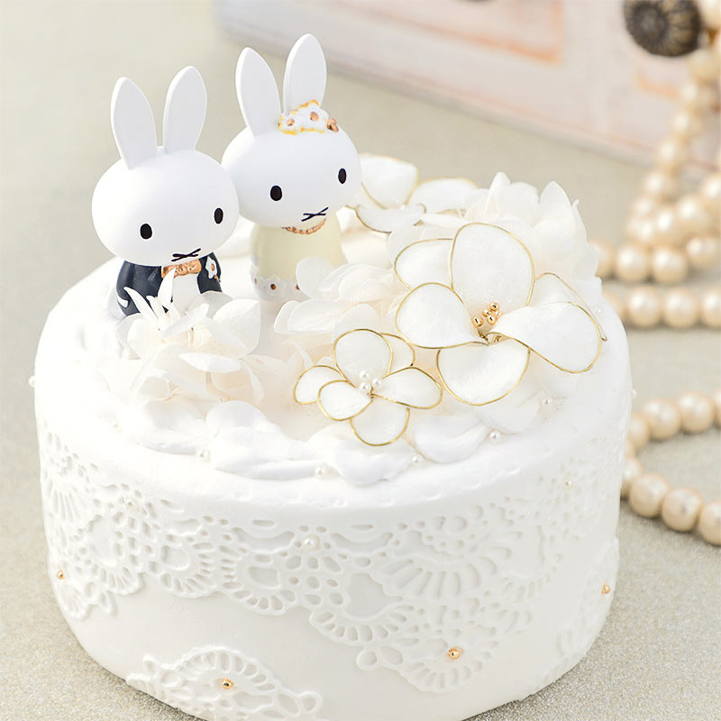Flower Miffy  ハッピーウェディングケーキアレンジ