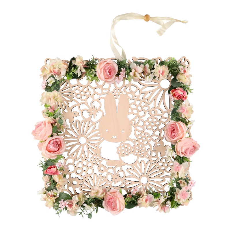 新着セール フラワーミッフィー 木製 壁掛け ecousarecycling.com