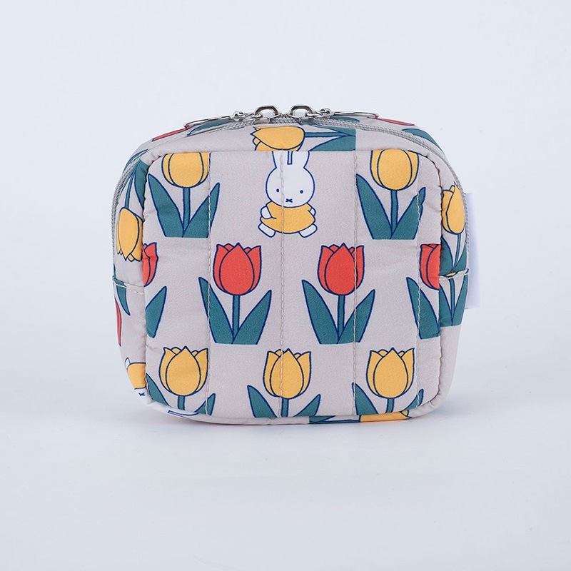 DB/キルティングスクエアポーチ TULIP | 利用シーンから探す,お出かけ