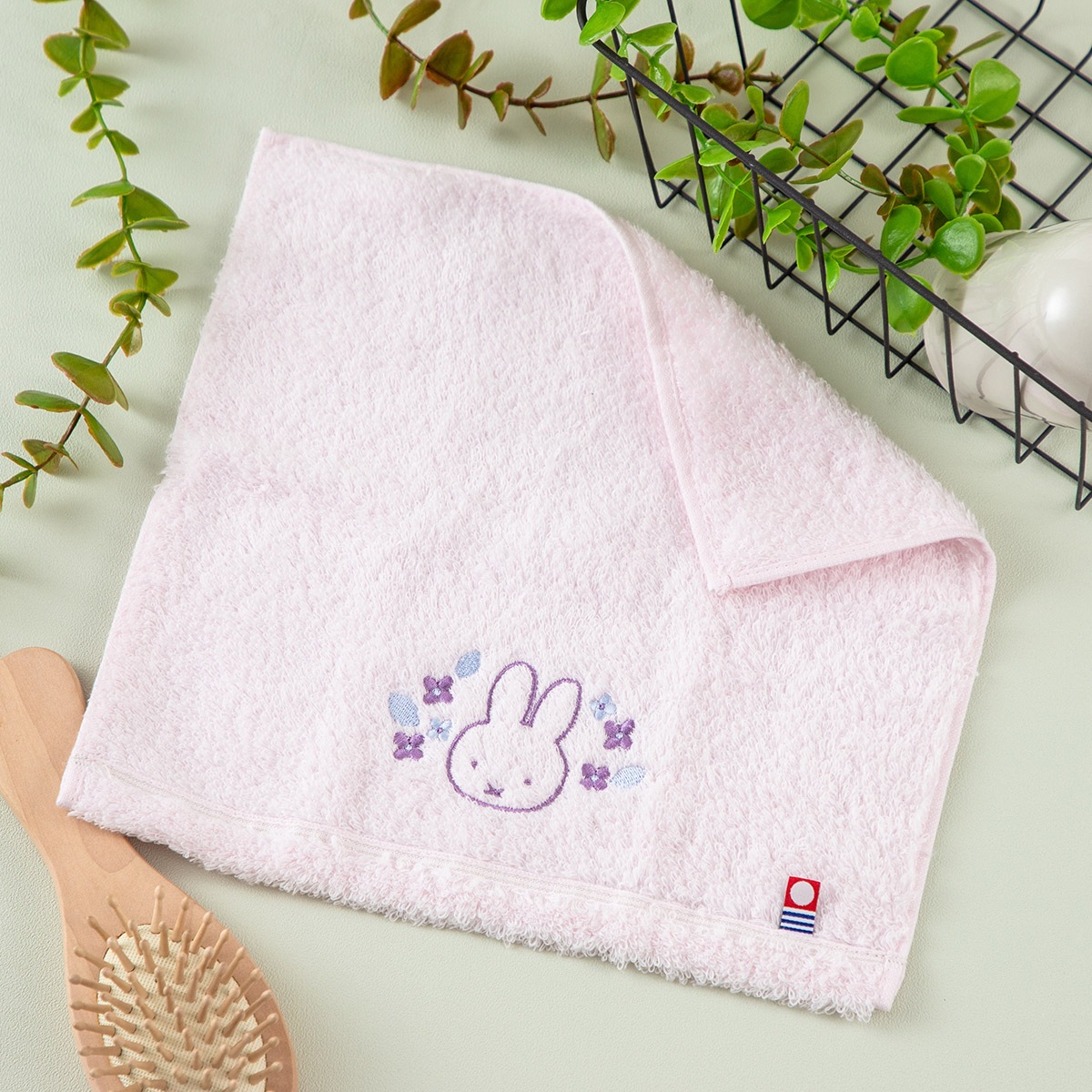 手刺繍入ちっちゃな タオルハンカチ【うさことフラワーブーケ】 Flower Miffy わたいろ アジサイ フェイス＆ハンドタオル アート